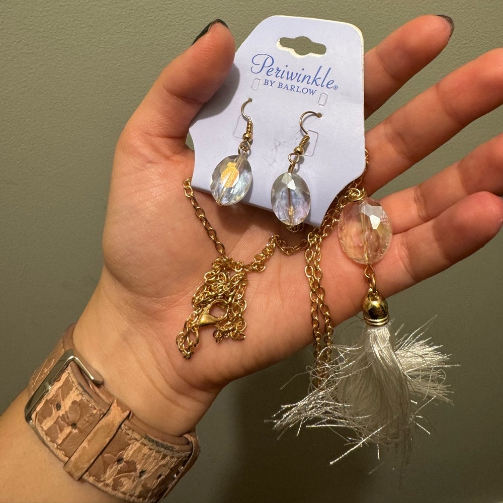 Periwinkle by Barlow Earring and Necklace Set